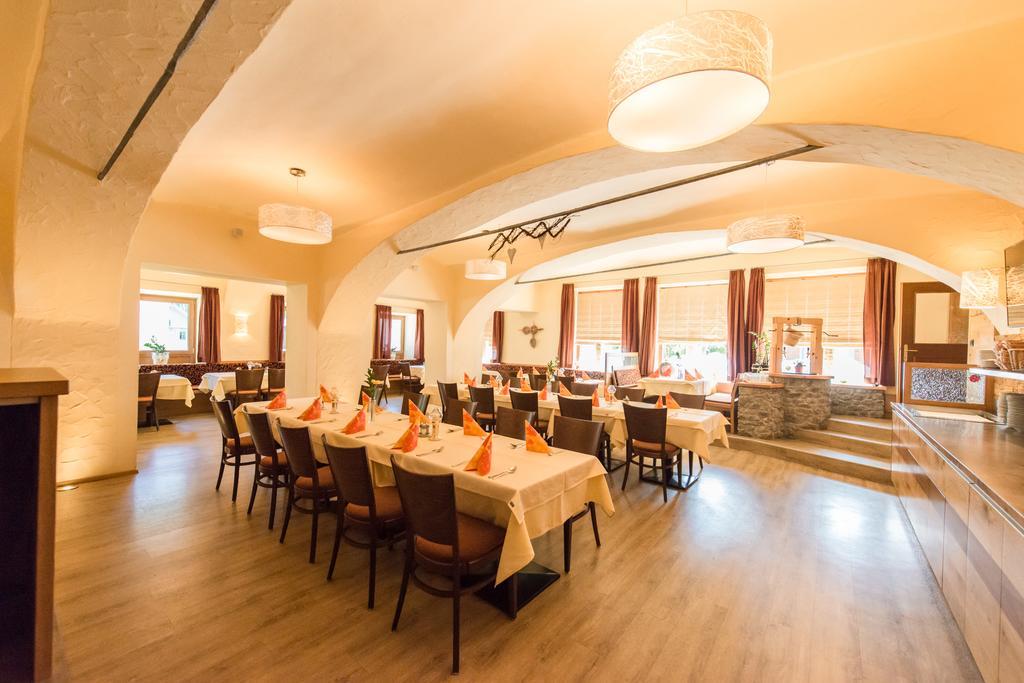 Hotel Brunnwirt Weissbriach Εξωτερικό φωτογραφία
